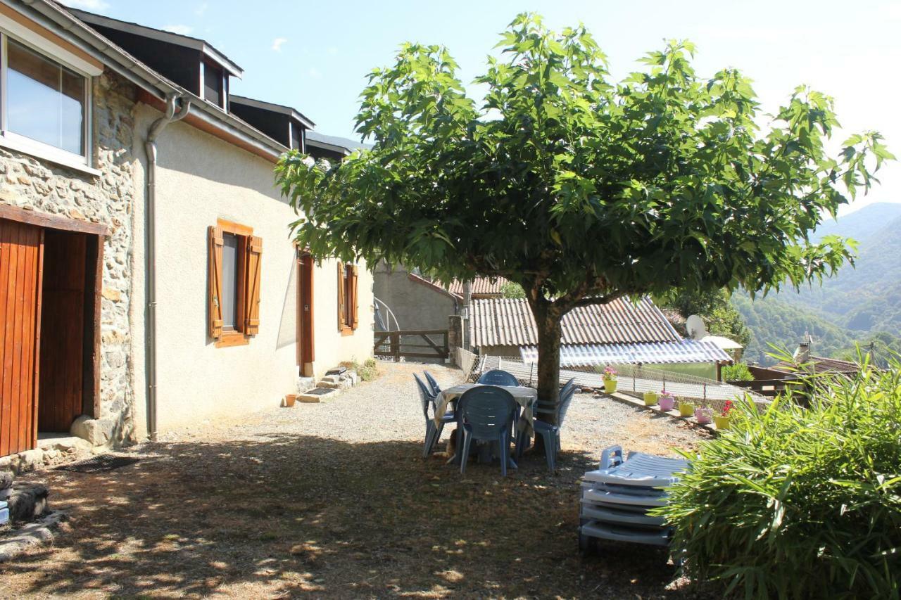 Maison Du Coue Pyrenees Mourtis Gite Pour 2 A 12 Pers Sengouagnet Exteriör bild